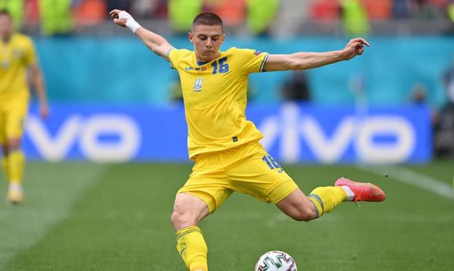 世界杯规则-米科连科米科连科披国旗